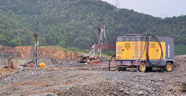 ราคาดี เครื่องอัดอากาศแบบสกรูรุ่น Atlas Copco แบบพกพาที่มีการไหลของปริมาตรที่กำหนดไว้30.5m³ / นาที ออนไลน์