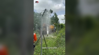 ประสิทธิภาพที่แข็งแกร่งของแท่นขุดเจาะบ่อน้ำ JCDRILL Dongfeng 6 × 4 ในแอฟริกาตะวันตก